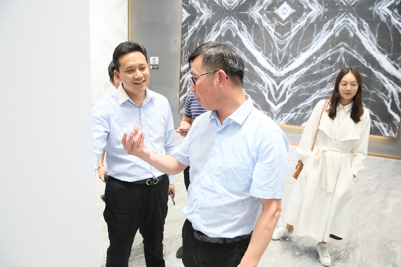 中建裝配設(shè)計院溫啟彬院長一行蒞臨金牌企業(yè)，(圖6)